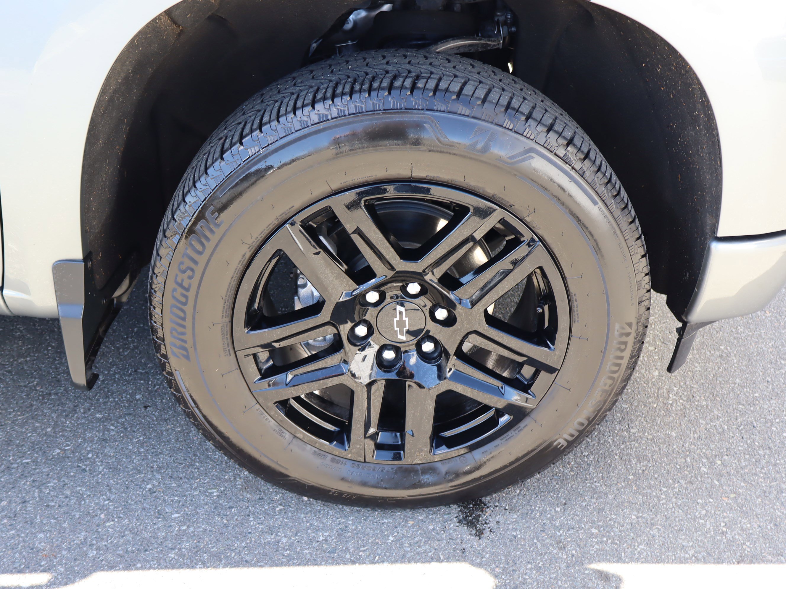 Certified 2024 Chevrolet Silverado 1500 RST w/ Convenience Package II image 38