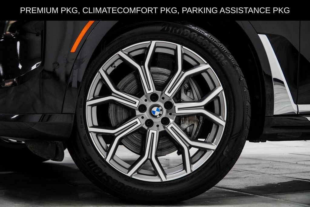 Used 2024 BMW X7 xDrive40i AWD/4WD image 6