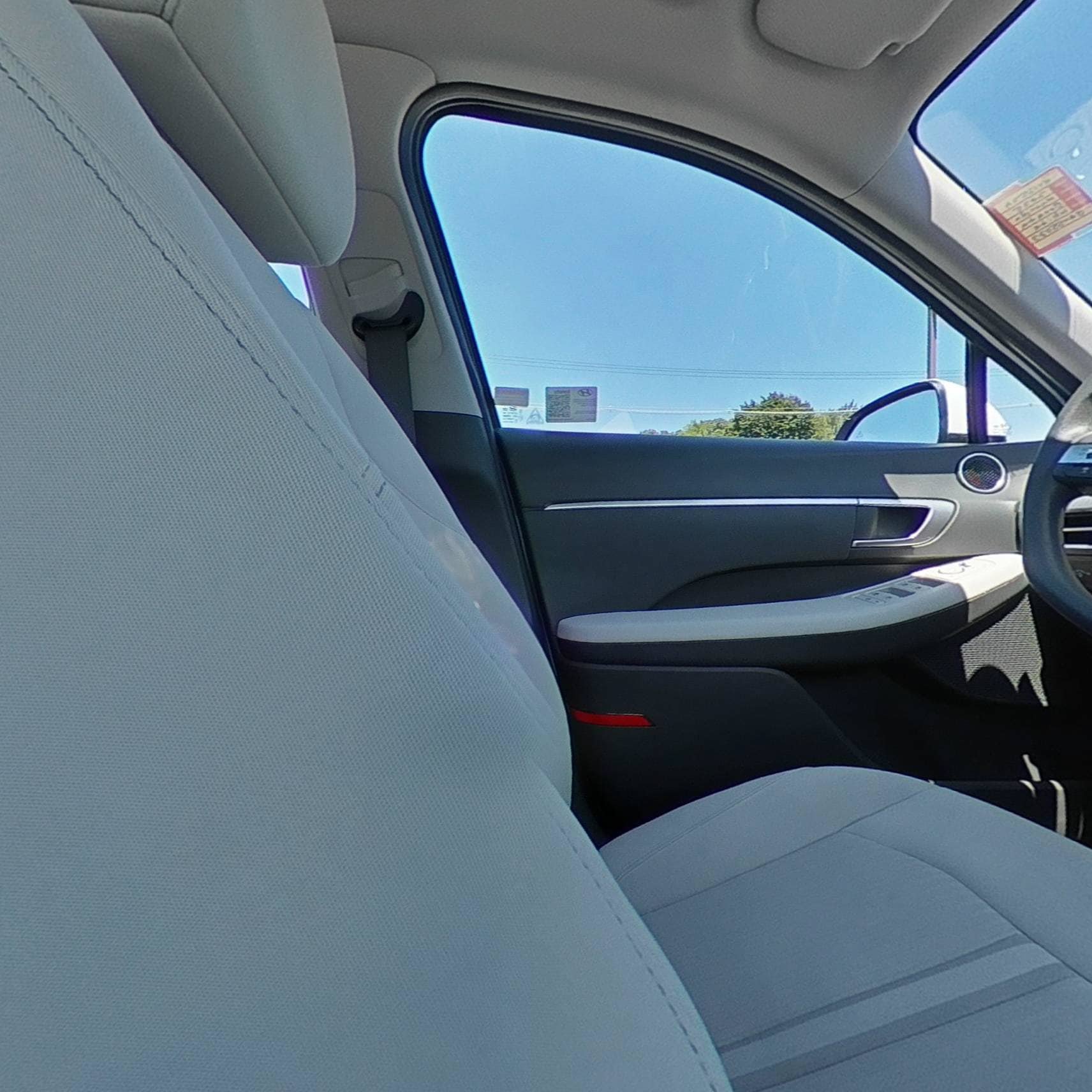 Certified 2025 Hyundai Sonata SE FWD image 32
