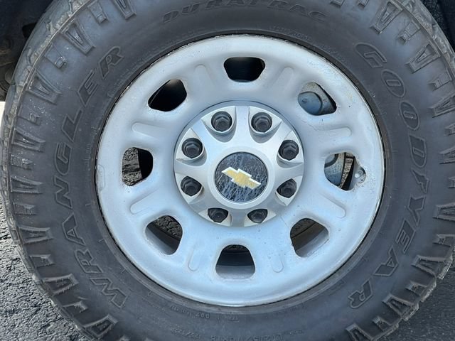 Used 2015 Chevrolet Silverado 2500 W/T w/ WT Convenience Package AWD/4WD image 14