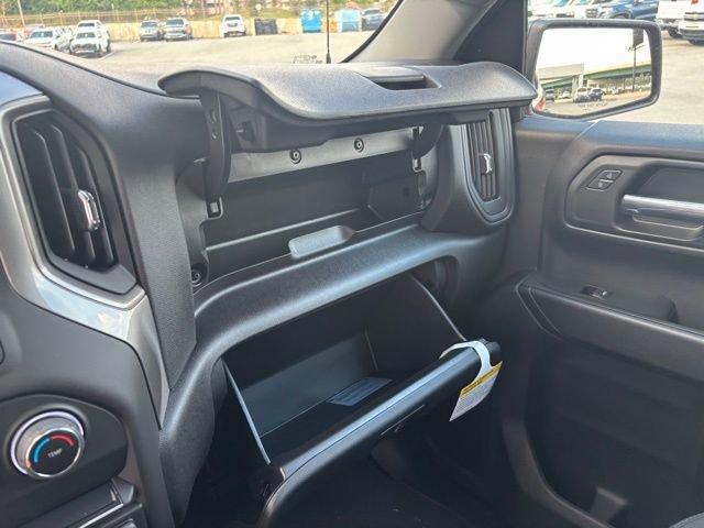 New 2026 Chevrolet Silverado 1500 Custom AWD/4WD image 30