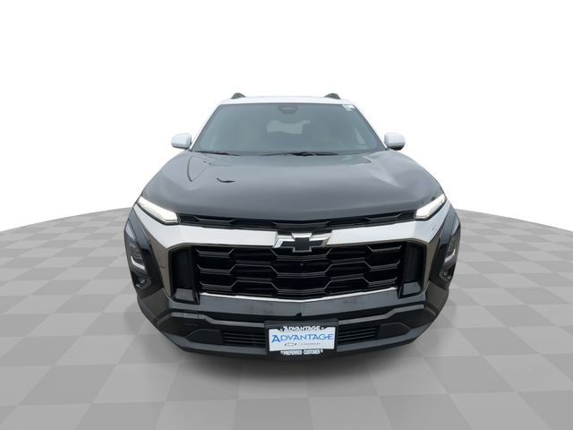 Used 2025 Chevrolet Equinox ACTIV w/ Safety and Technology Package image 3