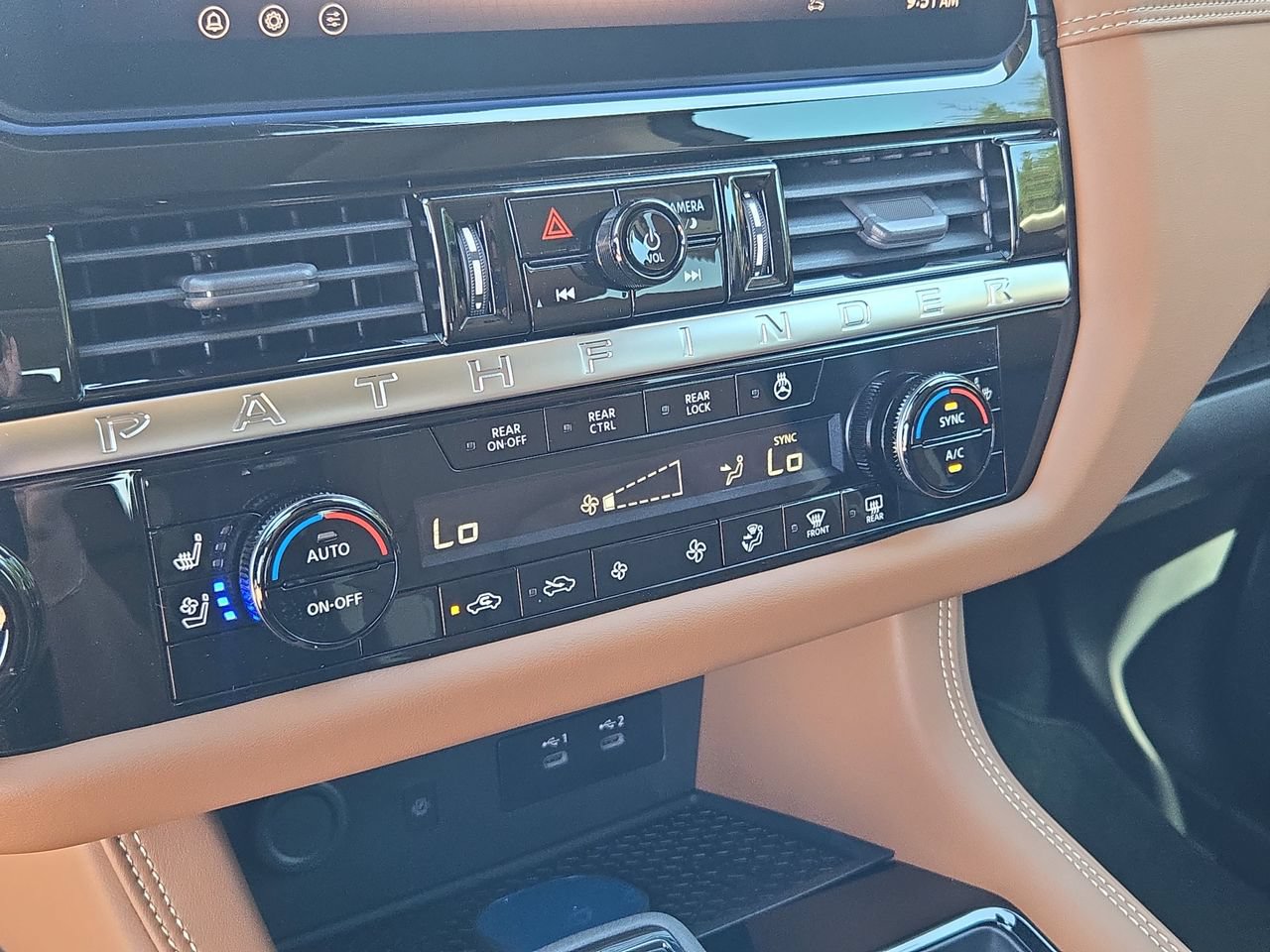 New 2026 Nissan Pathfinder Platinum w/ Cargo Package FWD image 23