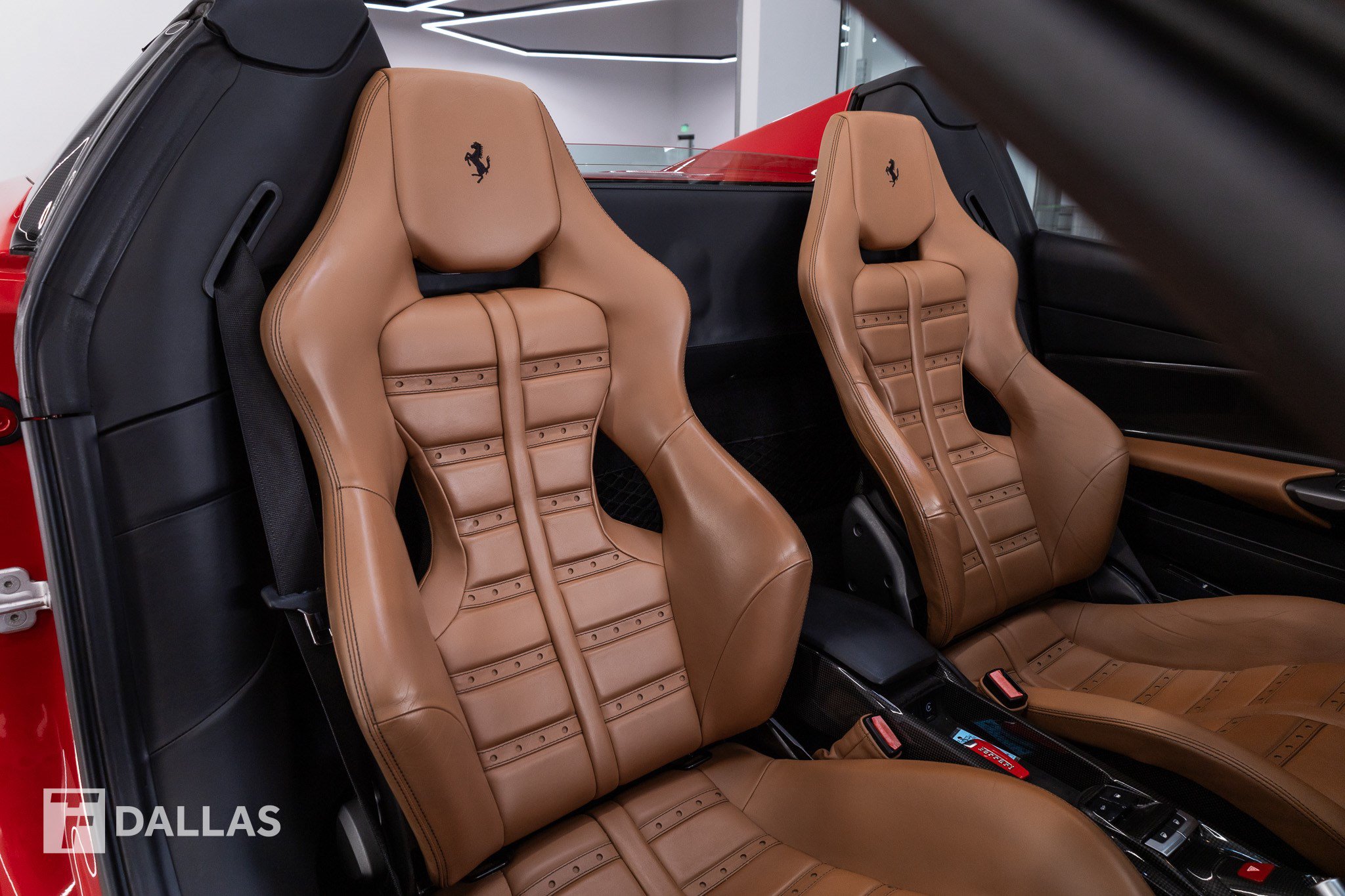 Used 2016 Ferrari 488 Spider RWD image 46