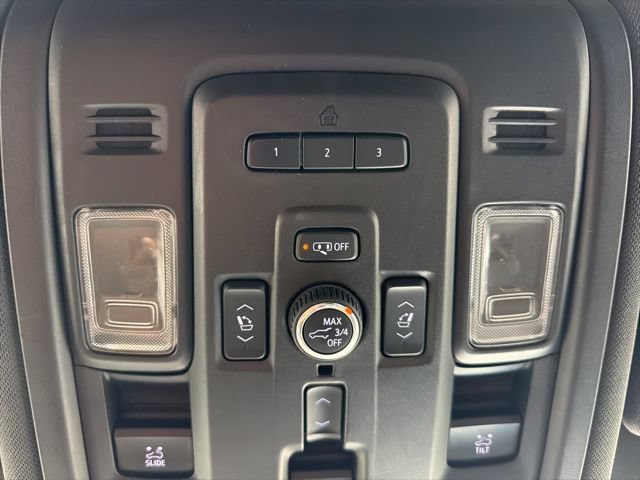 Used 2021 Chevrolet Suburban High Country AWD/4WD image 31