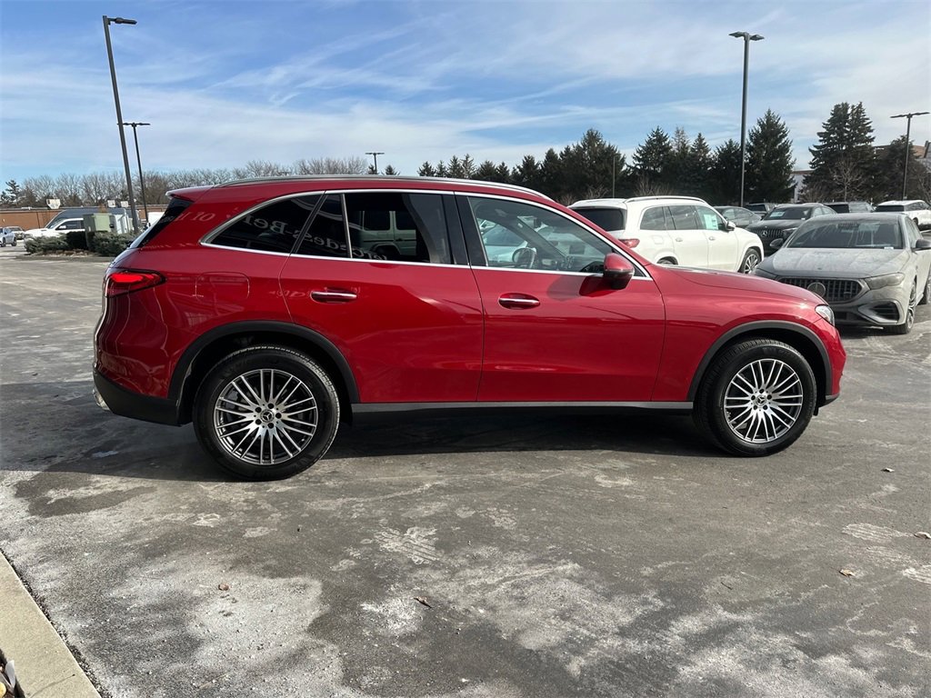 Certified 2025 Mercedes-Benz GLC 300 GLC 300 image 9