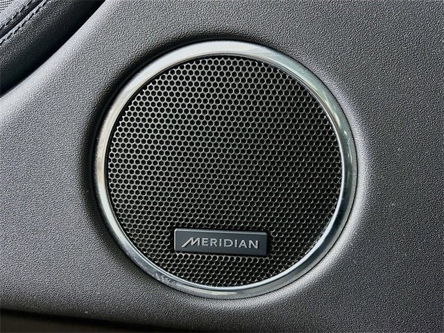 Certified 2024 Land Rover Discovery Sport S image 21