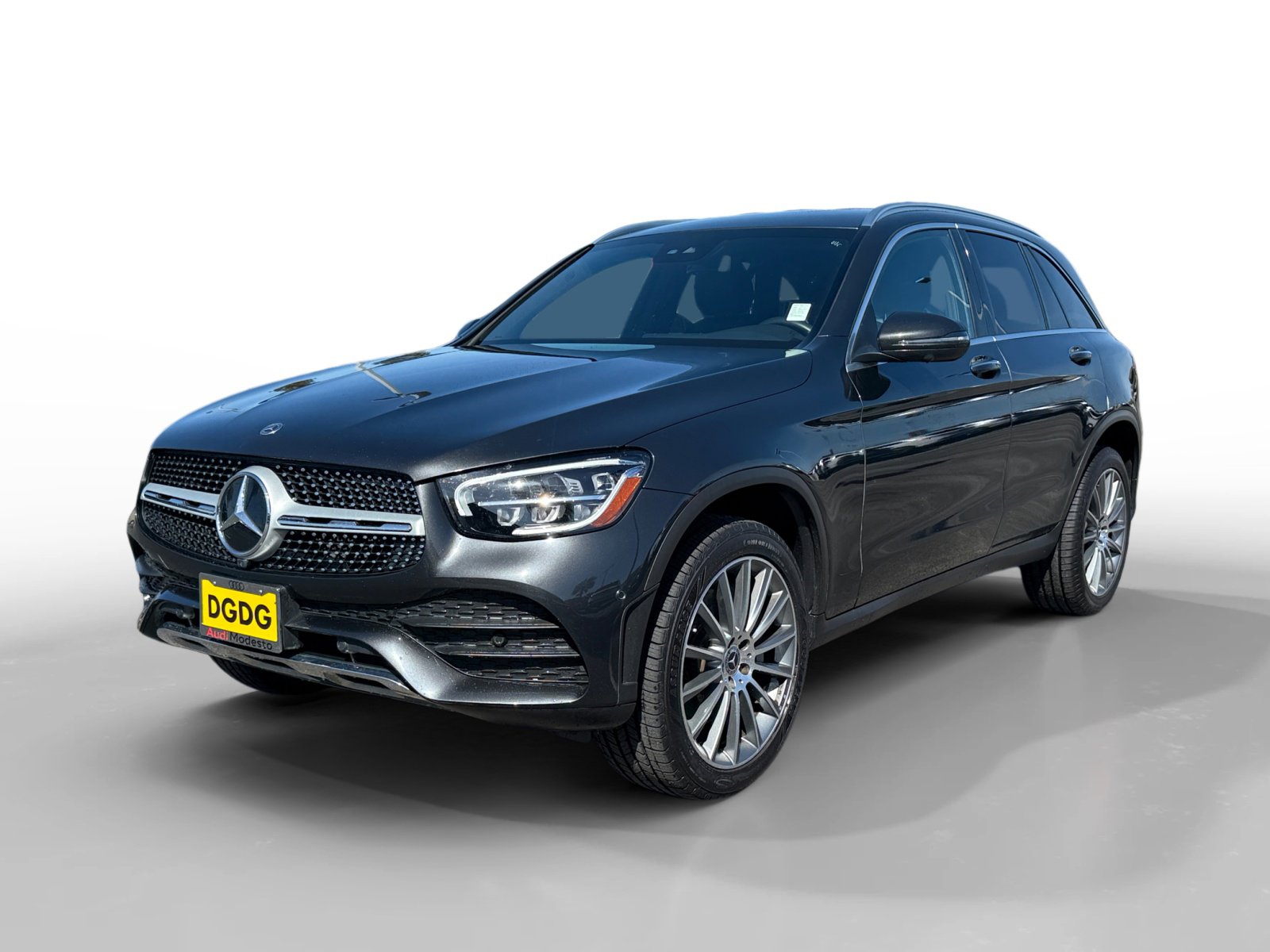 Used 2022 Mercedes-Benz GLC 300 4MATIC image 1