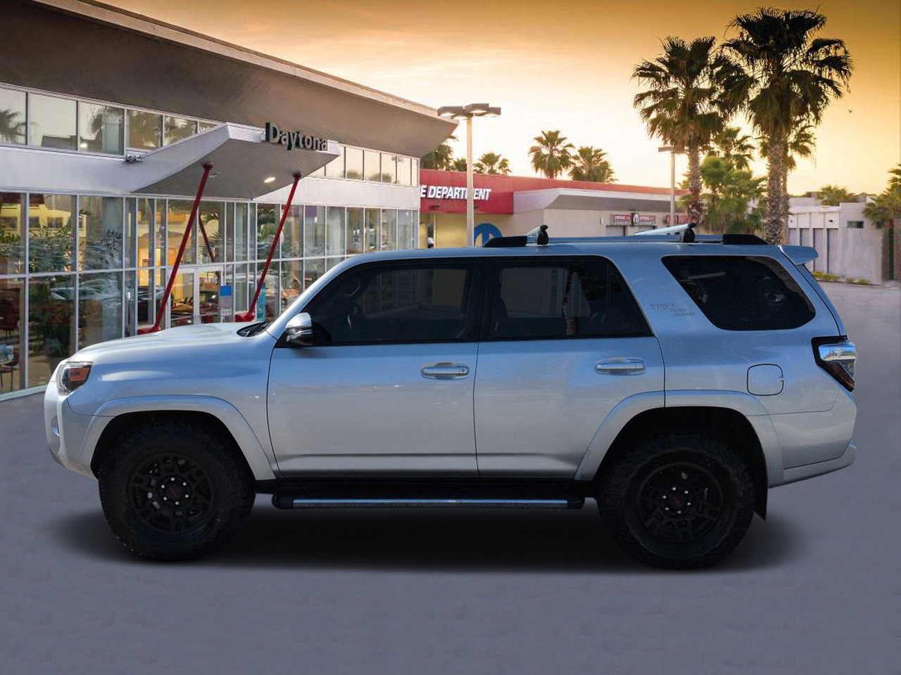 Used 2018 Toyota 4Runner TRD Off-Road Premium AWD/4WD image 6