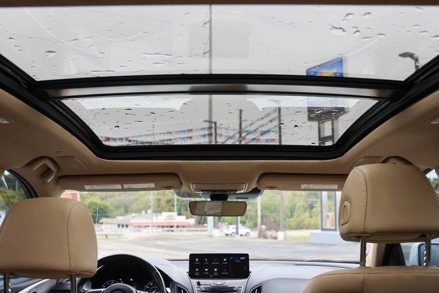 Used 2023 Acura RDX w/ Technology Package image 11