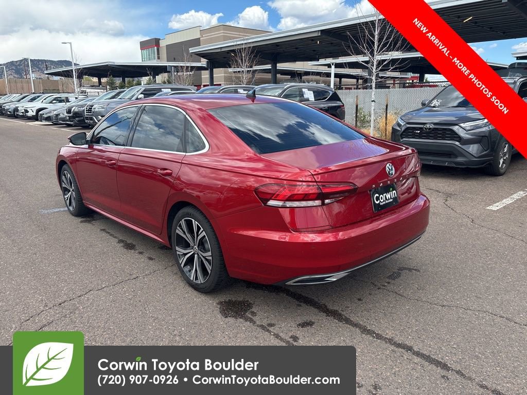 Used 2020 Volkswagen Passat 2.0T SEL image 5