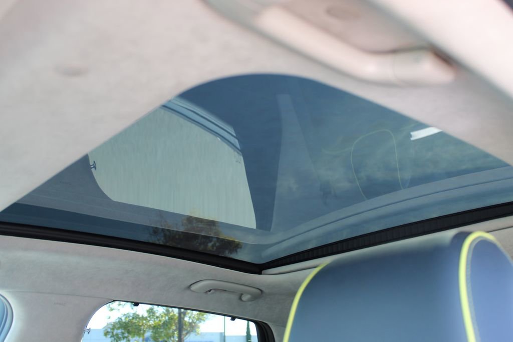 Used 2023 Genesis GV60 Performance image 16