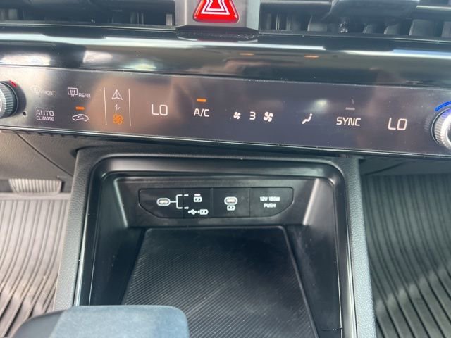 Used 2025 Kia K5 LXS image 24