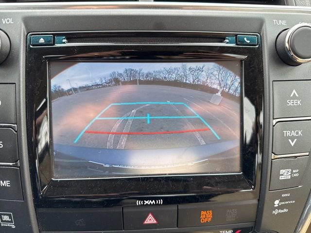 Used 2017 Toyota Camry XLE w/ Moonroof Package image 25