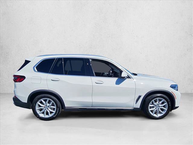 Certified 2023 BMW X5 sDrive40i w/ Parking Assistance Package RWD image 4