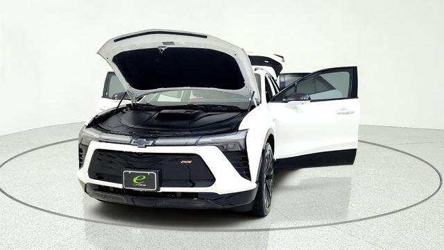 Used 2024 Chevrolet Blazer EV RS AWD/4WD image 13