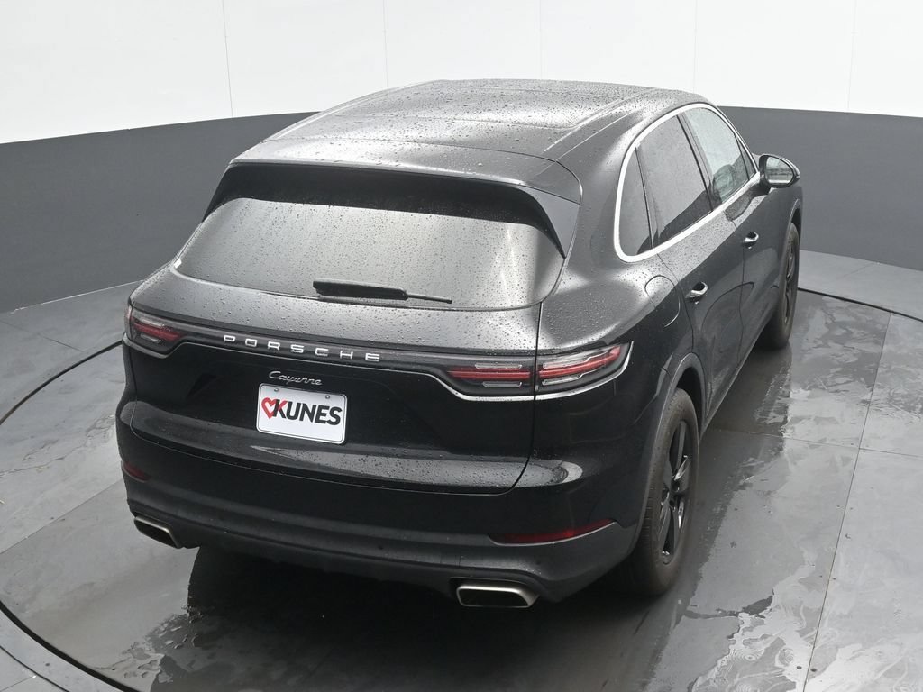 Used 2022 Porsche Cayenne Platinum Edition AWD/4WD image 32