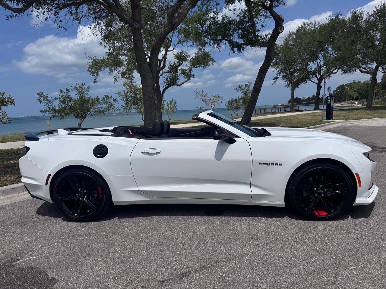 Used 2023 Chevrolet Camaro LT w/ Redline Edition RWD image 21