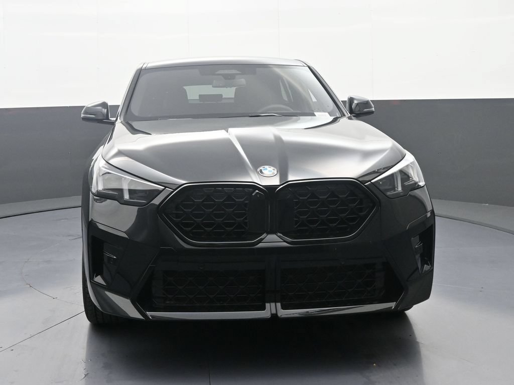 New 2026 BMW X2 xDrive28i w/ Technology Package AWD/4WD image 2