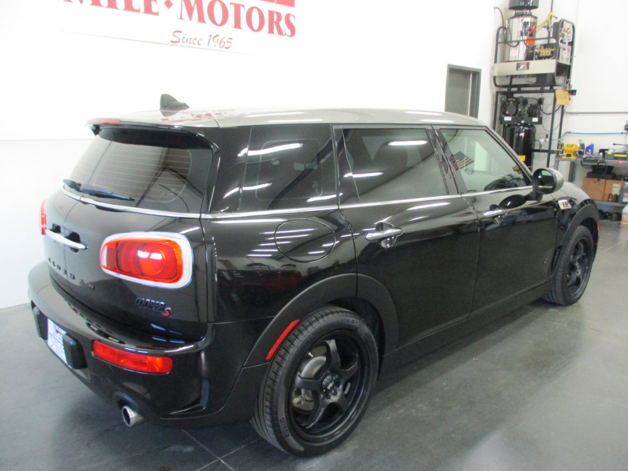 Used 2017 MINI Cooper Clubman S image 7