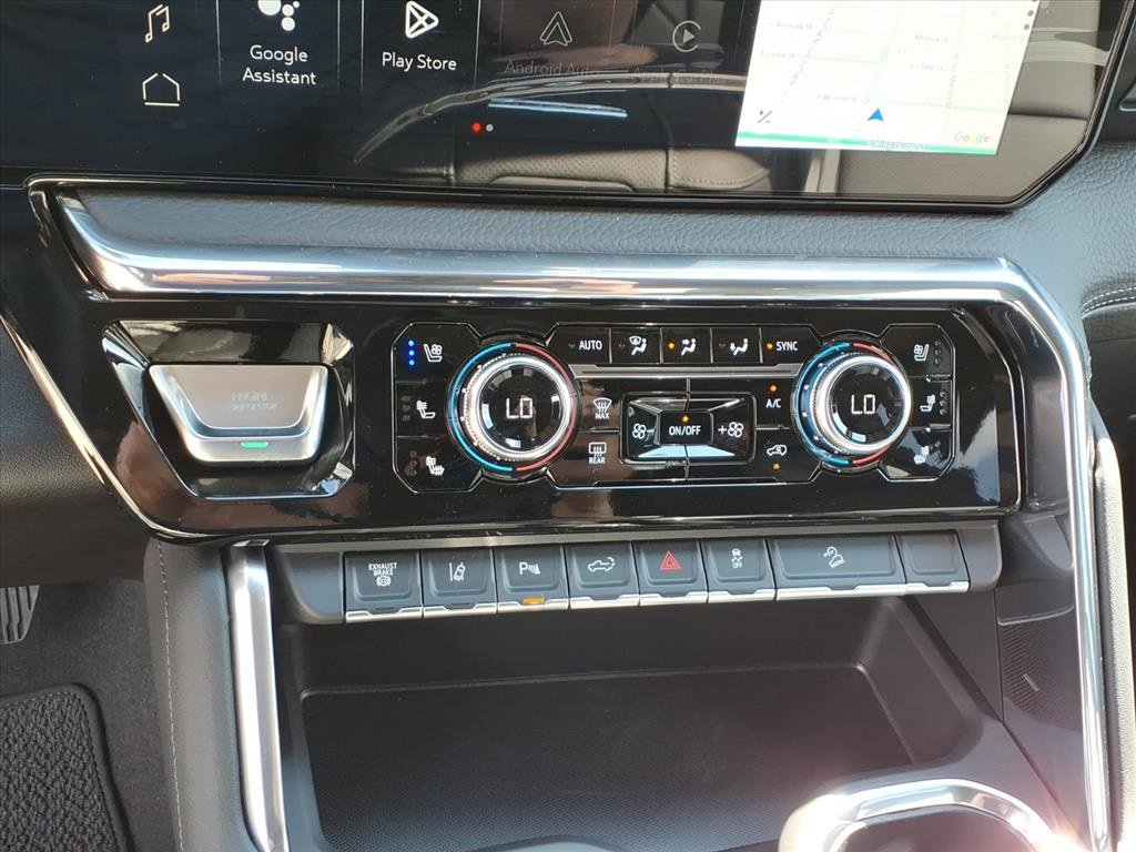 New 2026 GMC Sierra 2500 Denali w/ Denali Reserve Package image 16