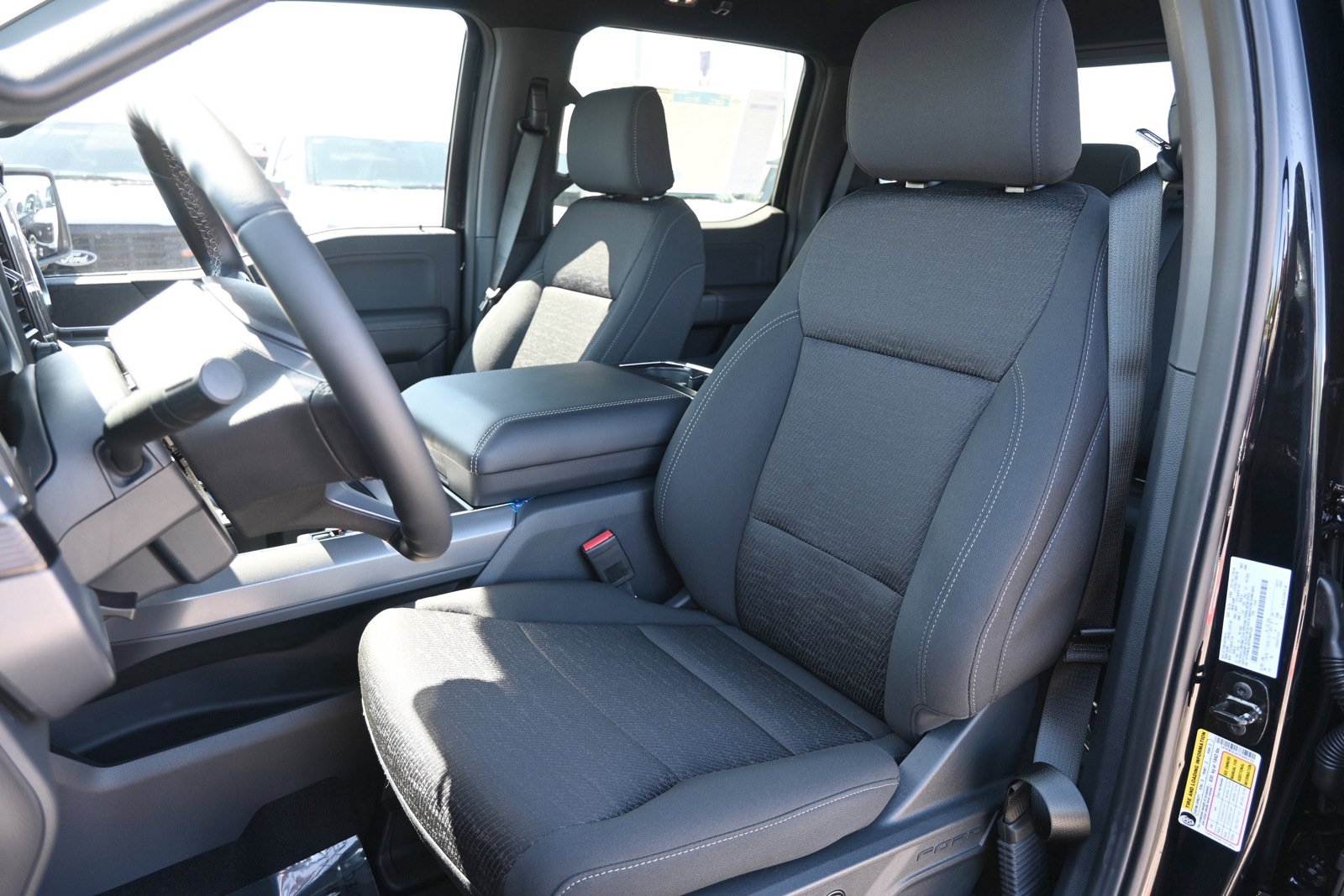 New 2026 Ford F150 XLT w/ Equipment Group 302A MID AWD/4WD image 34