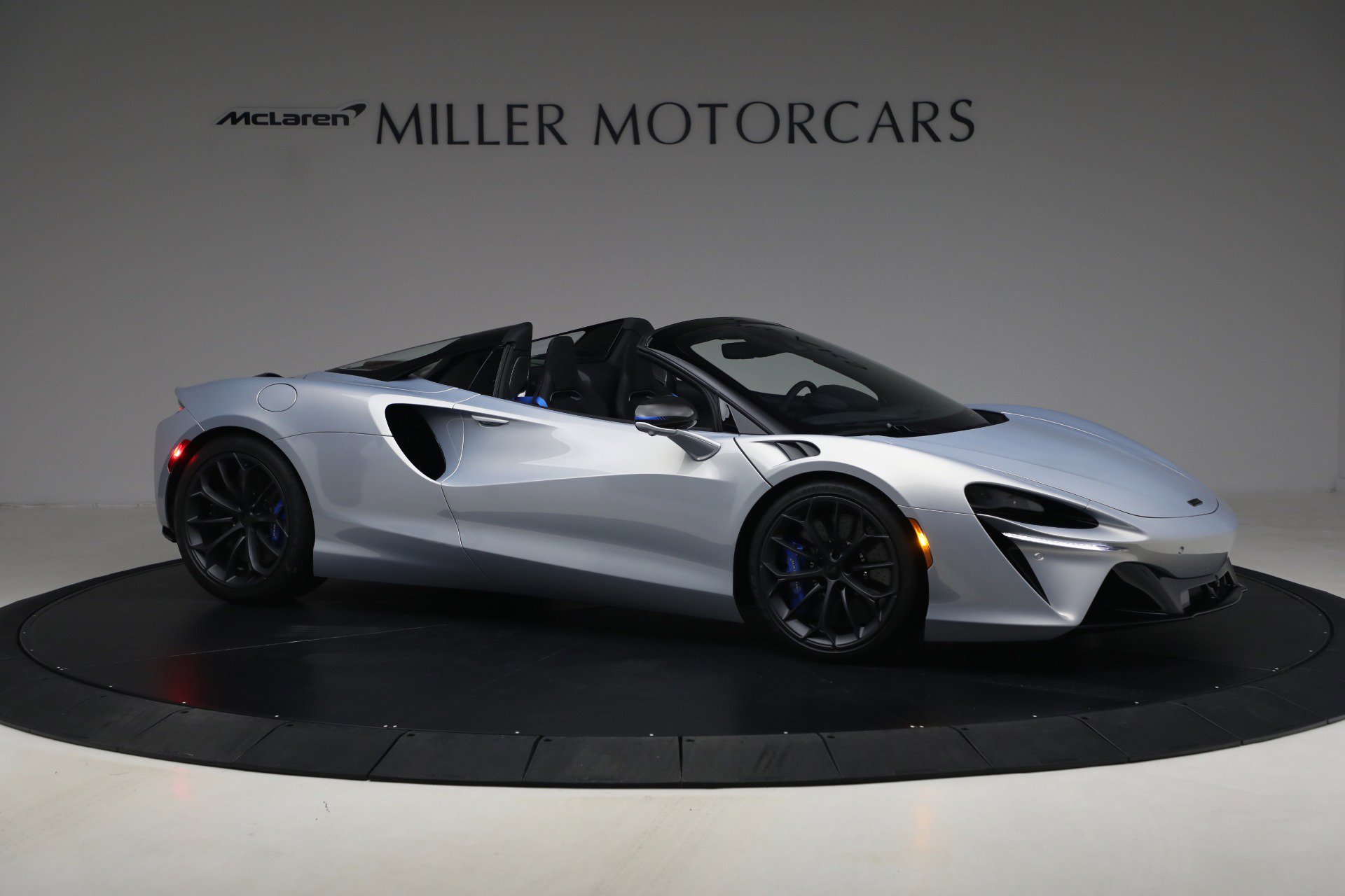 New 2026 McLaren Artura Spider image 10