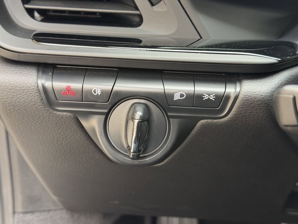 Used 2023 Porsche 911 Carrera T image 31