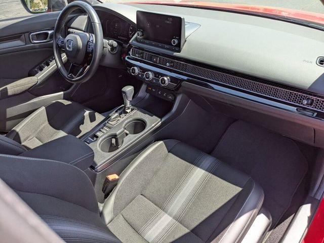Used 2025 Honda Civic Sport image 33