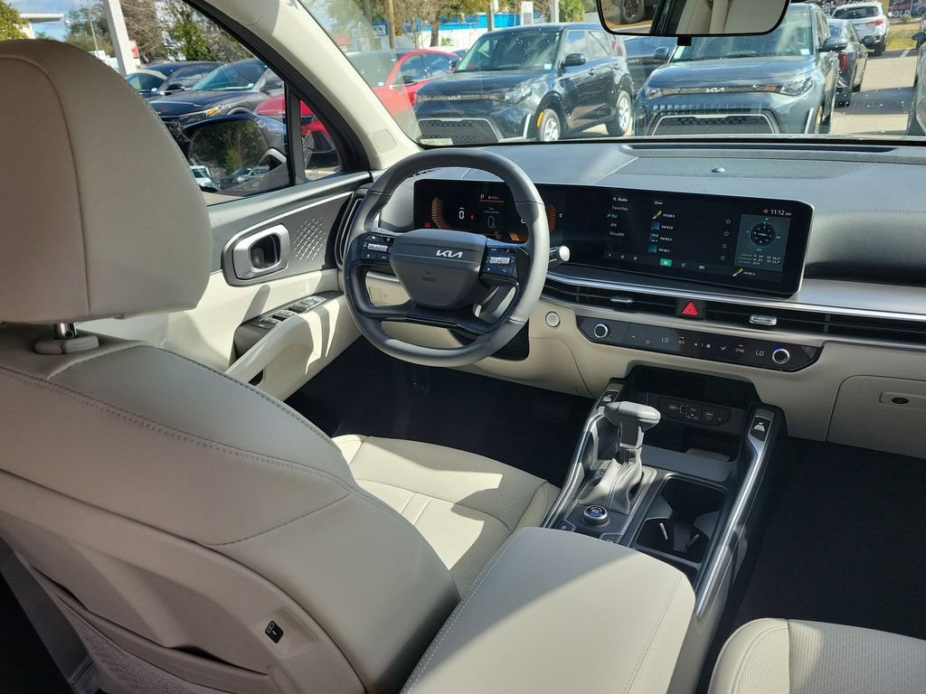 New 2026 Kia Sorento S FWD image 13