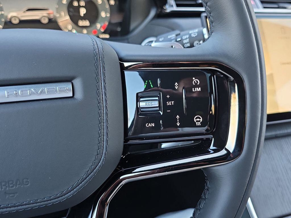 New 2026 Land Rover Range Rover Velar Dynamic SE AWD/4WD image 18