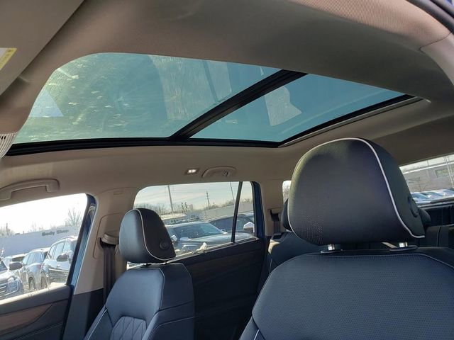 New 2026 Volkswagen Atlas SEL Premium R-Line image 7