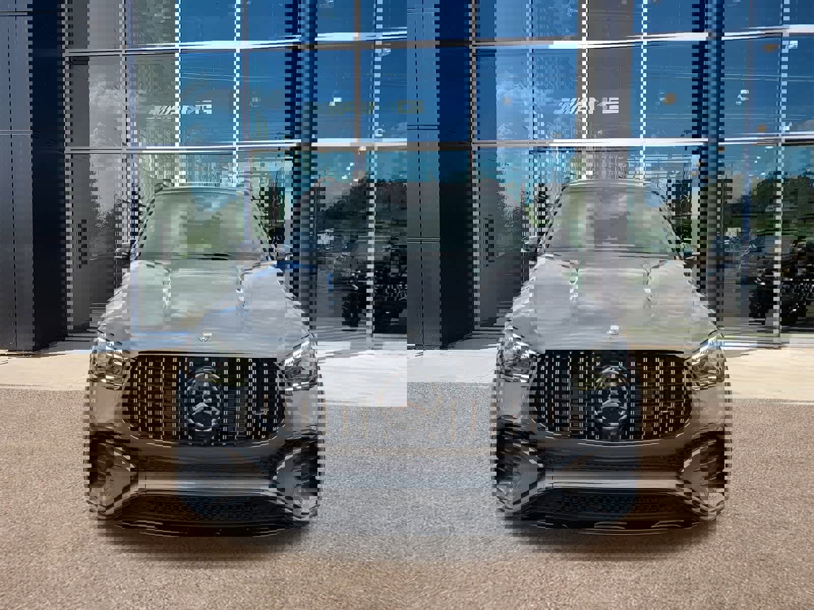 New 2026 Mercedes-Benz GLE 53 AMG 4MATIC image 2