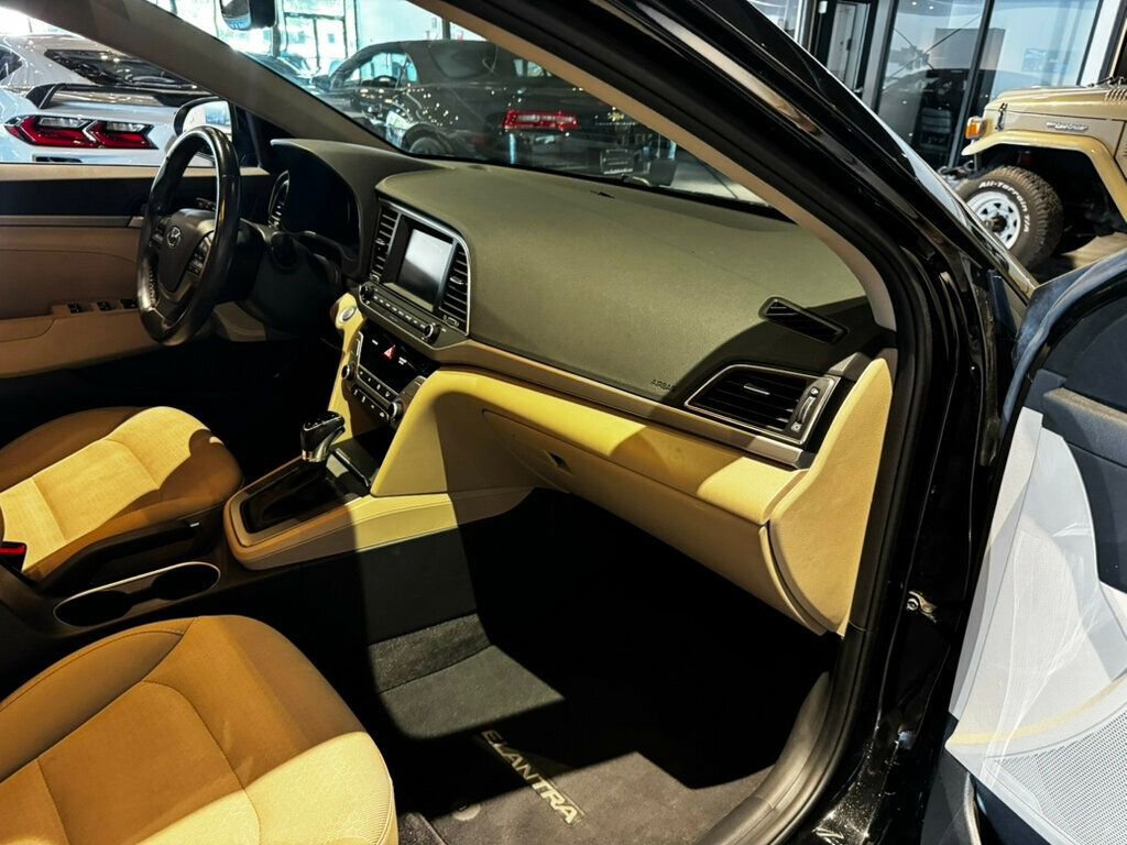 Used 2018 Hyundai Elantra Value Edition FWD image 23