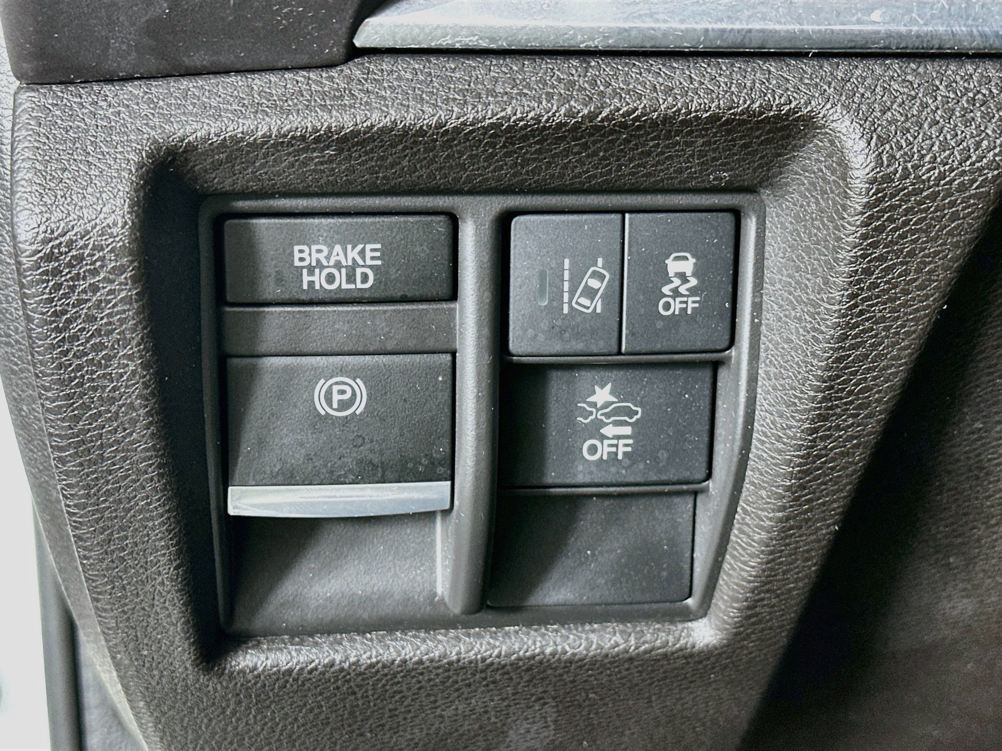 Used 2018 Acura MDX w/ Technology Package FWD image 16