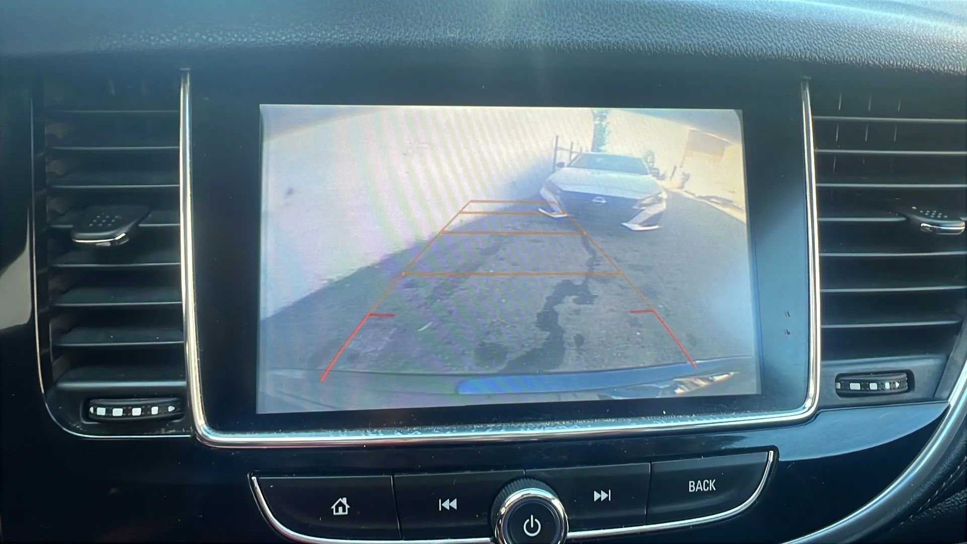 Used 2019 Buick Encore Essence image 21