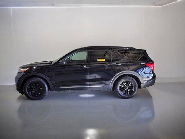 Used 2022 Ford Explorer XLT image 15