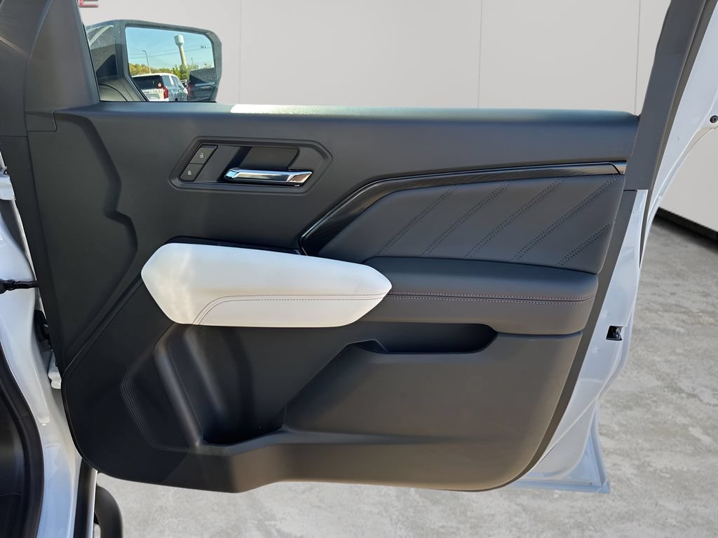 New 2026 GMC Canyon AT4X AWD/4WD image 16