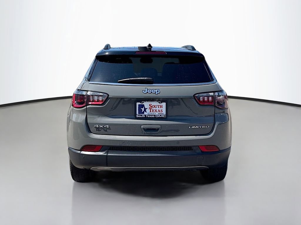 Used 2024 Jeep Compass Limited AWD/4WD image 6