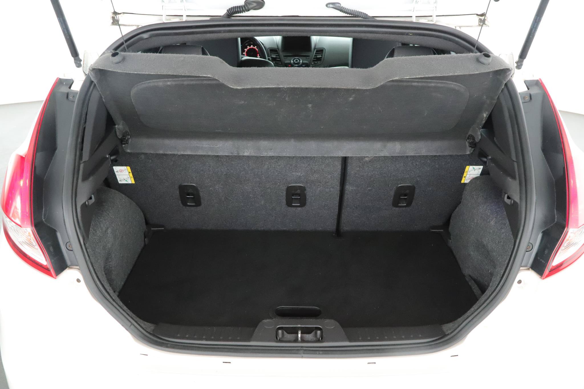 Used 2016 Ford Fiesta ST w/ ST Recaro Package FWD image 17