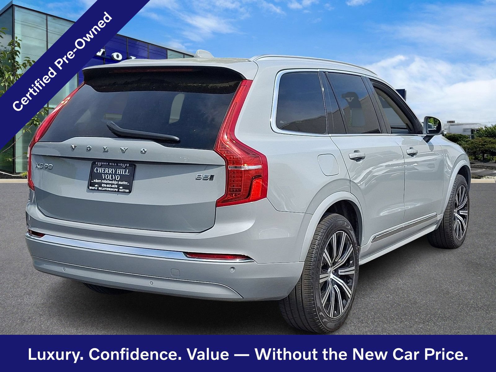 Certified 2025 Volvo XC90 B5 Core AWD/4WD image 7