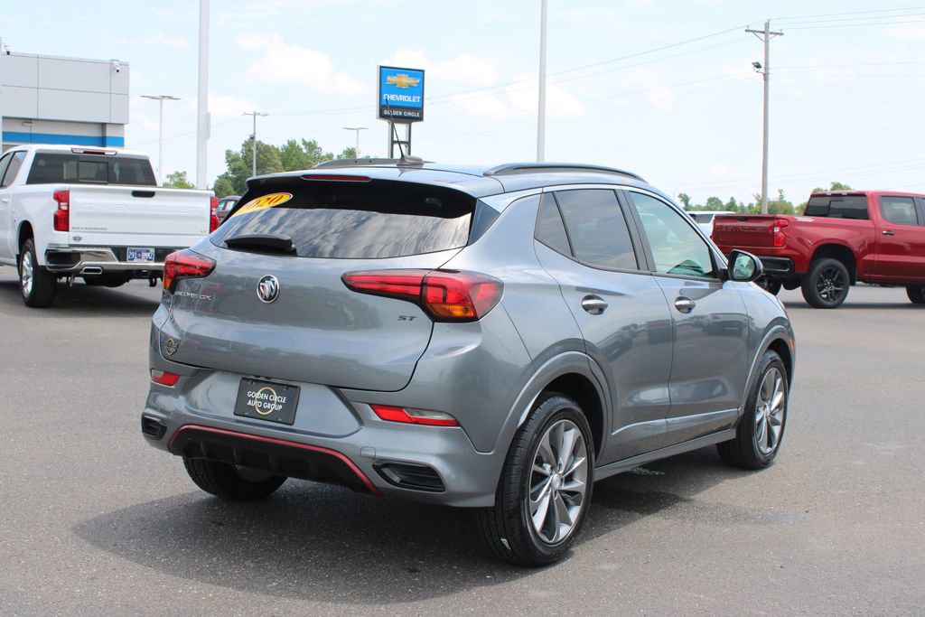 Used 2020 Buick Encore GX Select w/ Sport Touring Package FWD image 9