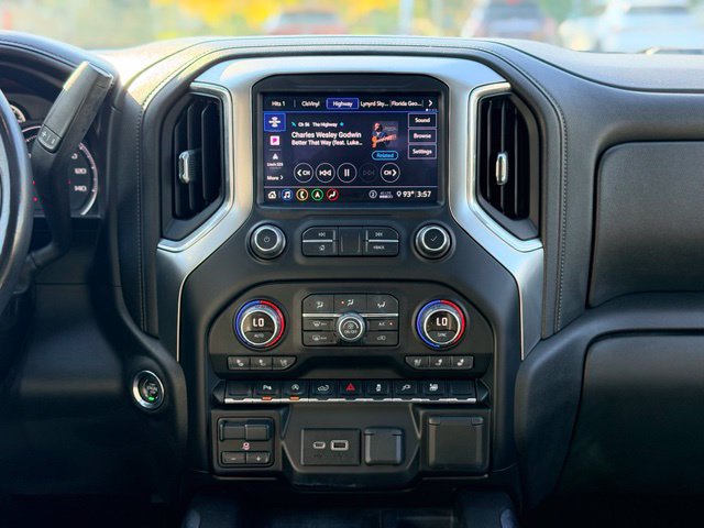 Used 2020 Chevrolet Silverado 1500 LTZ w/ LTZ Plus Package AWD/4WD image 25