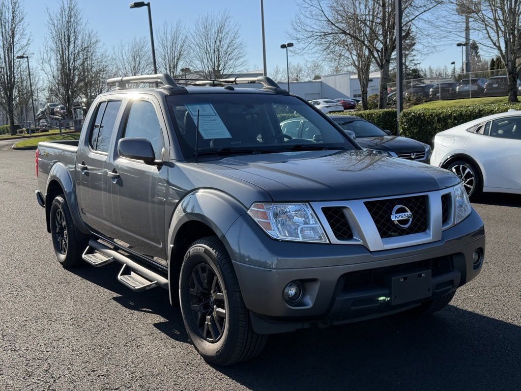 Used 2021 Nissan Frontier PRO-4X w/ Pro-4x Utility Package image 2