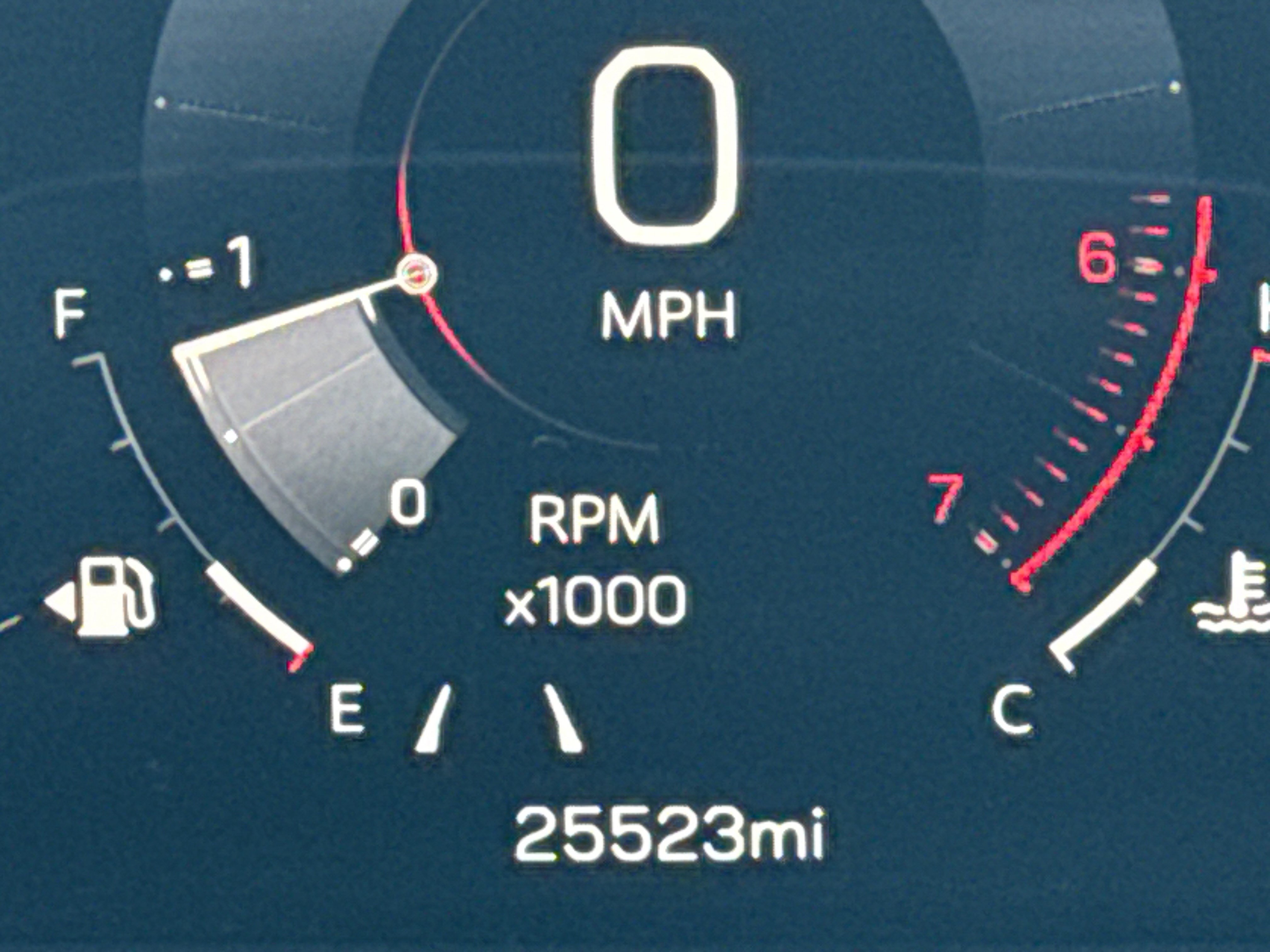 Used 2024 GMC Acadia AT4 image 22