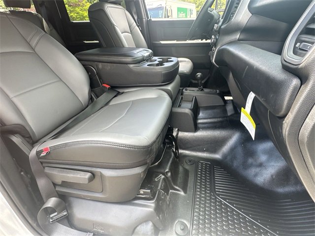New 2024 RAM 2500 Tradesman w/ Chrome Appearance Group image 31