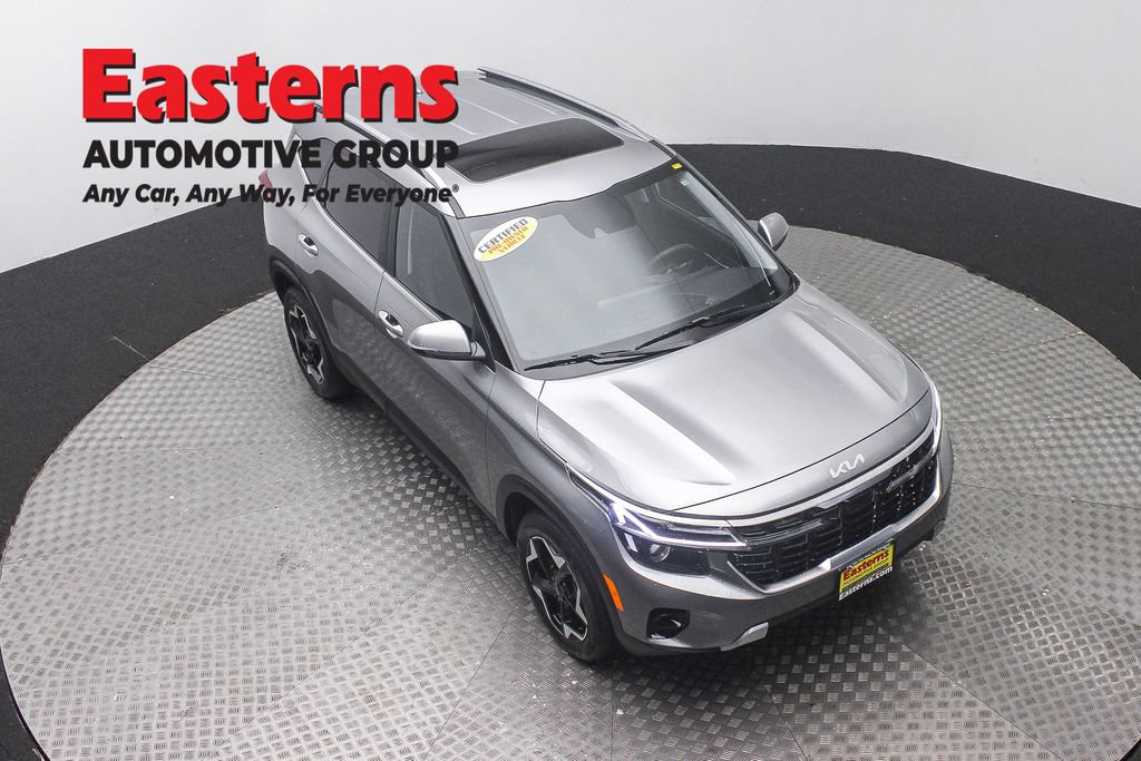 Used 2024 Kia Seltos EX AWD/4WD image 3
