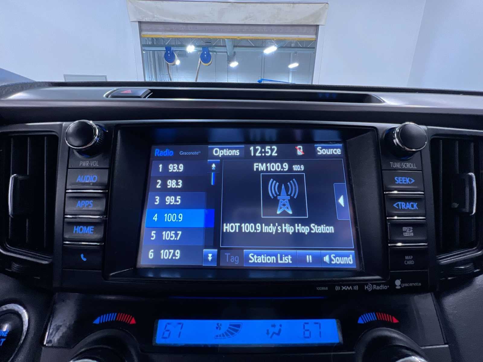 Used 2018 Toyota RAV4 Limited w/ All Weather Liner Package AWD/4WD image 28