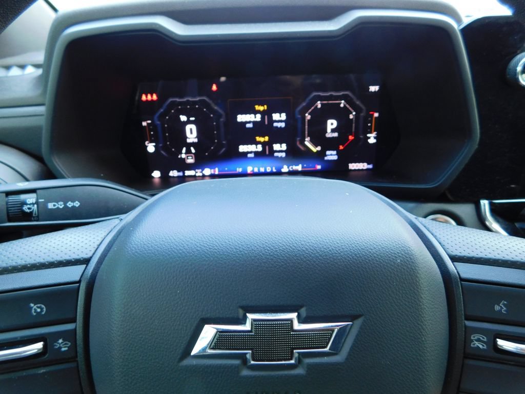 Used 2025 Chevrolet Colorado Trail Boss AWD/4WD image 30
