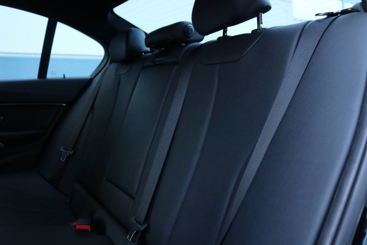 Used 2016 BMW 328i Sedan image 13